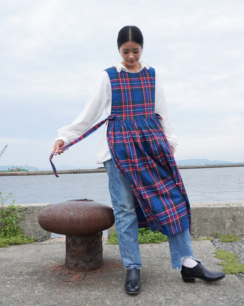 <販売開始 9月19日 金曜日 21:00 〜> INDIGO Tartan Apron Dress / Red・Blue
